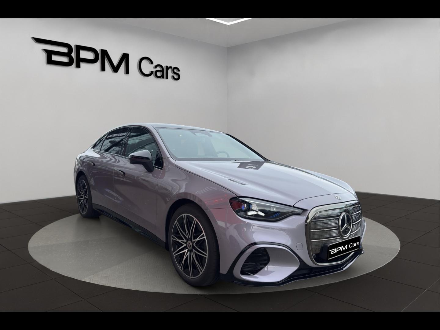 Image MERCEDES-BENZ Classe C 400 489ch 94,5kWh AMG Line 4Matic