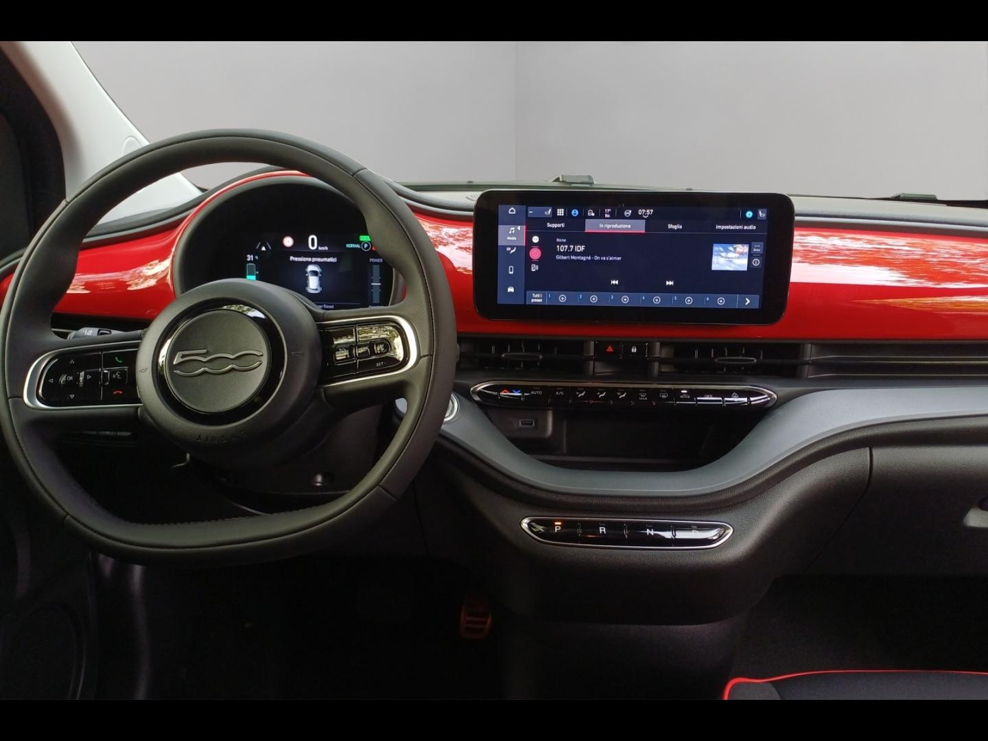 Image FIAT 500 3+1 e 118ch (RED) MY25
