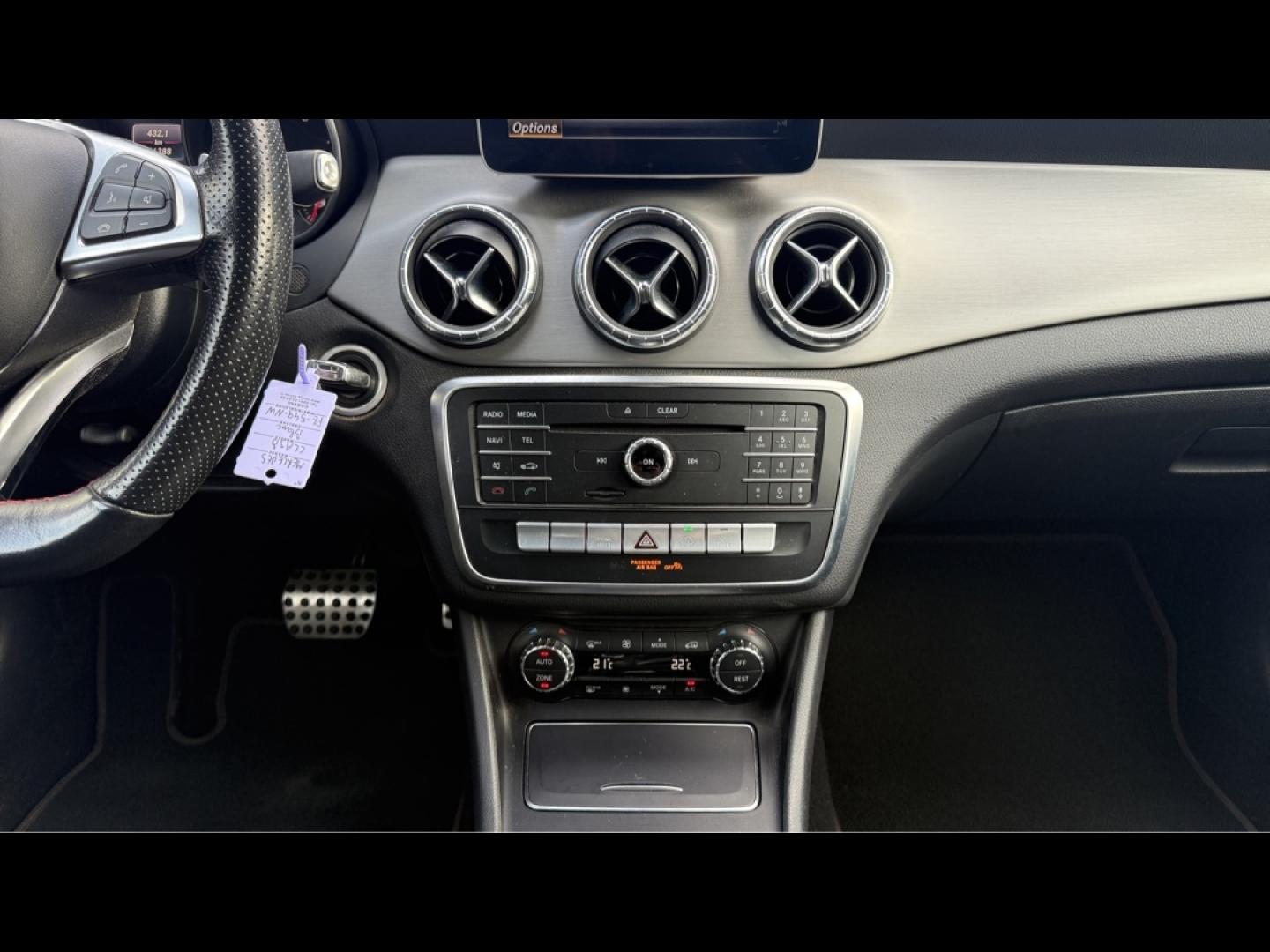 Image MERCEDES-BENZ CLA Shooting Brake 200 Fascination 7G-DCT Euro6d-T