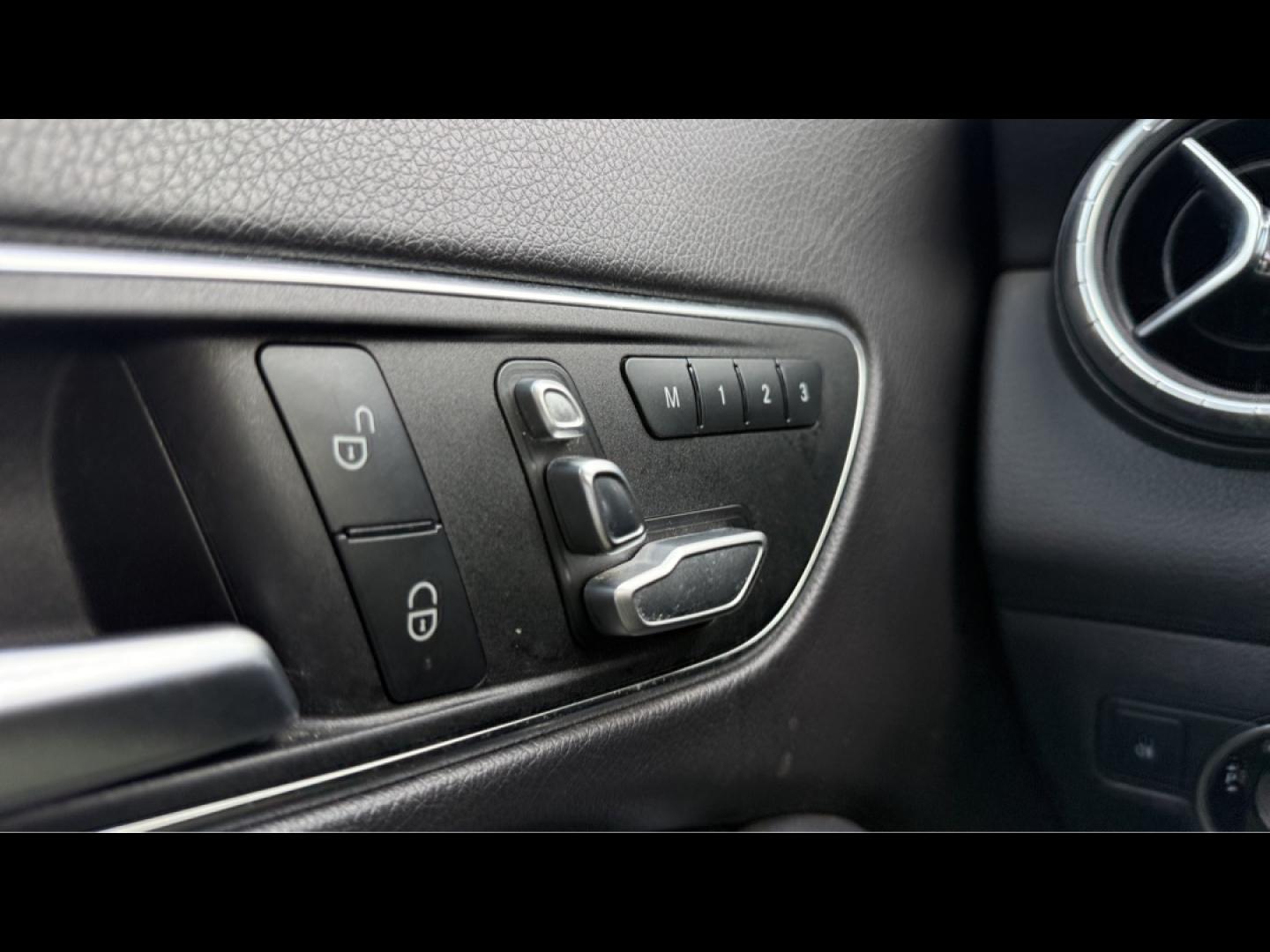 Image MERCEDES-BENZ CLA Shooting Brake 200 Fascination 7G-DCT Euro6d-T
