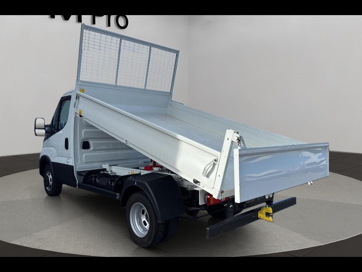 Image IVECO Daily CCb 35C16H empattement 3450 3.0 Tor