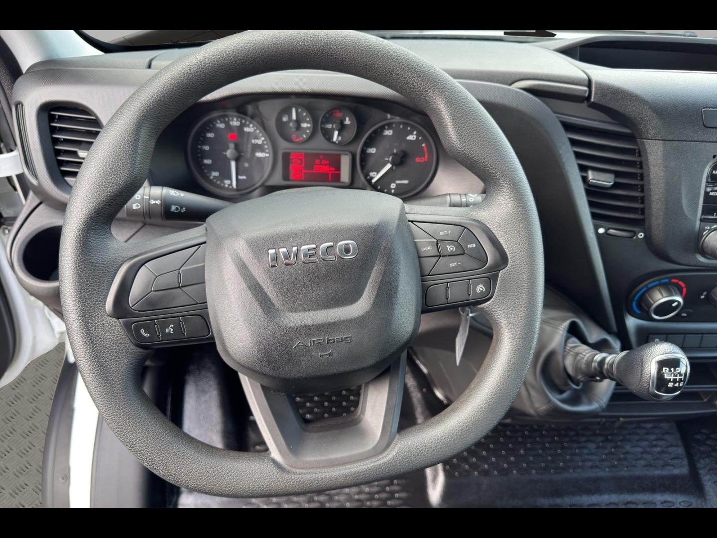 Image IVECO Daily CCb 35C16H empattement 3450 3.0 Tor