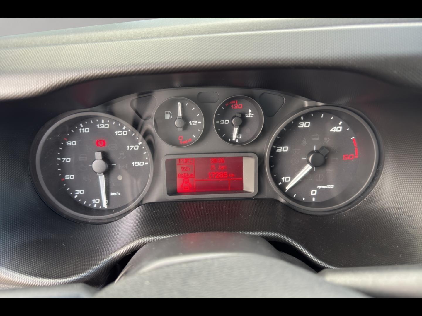 Image IVECO Daily CCb 35C16H empattement 3450 3.0 Tor