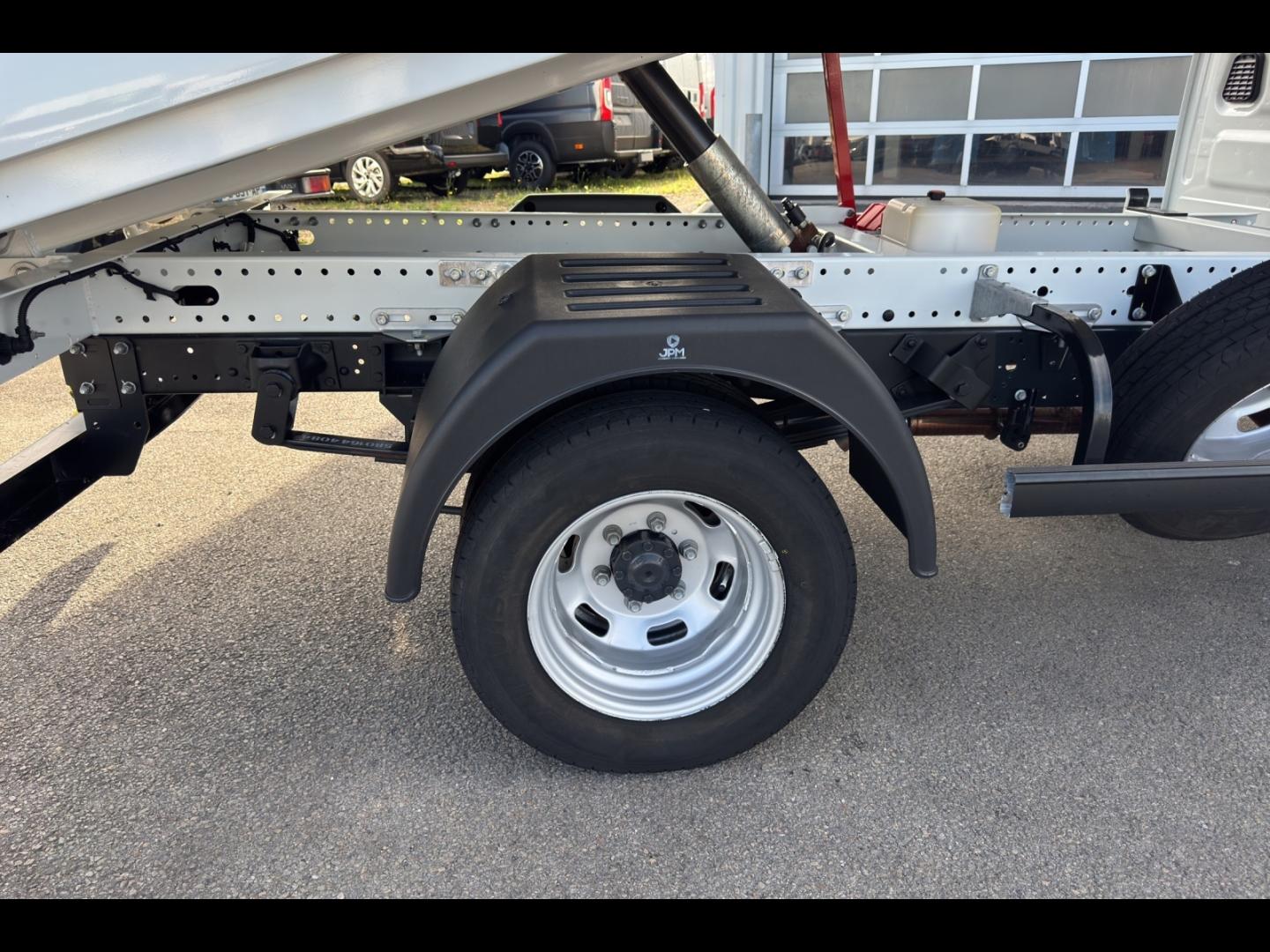 Image IVECO Daily CCb 35C16H empattement 3450 3.0 Tor