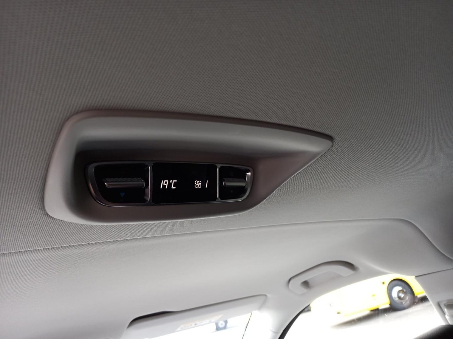 Image MERCEDES-BENZ Vito Tourer 116 CDI Long Select 9 Places