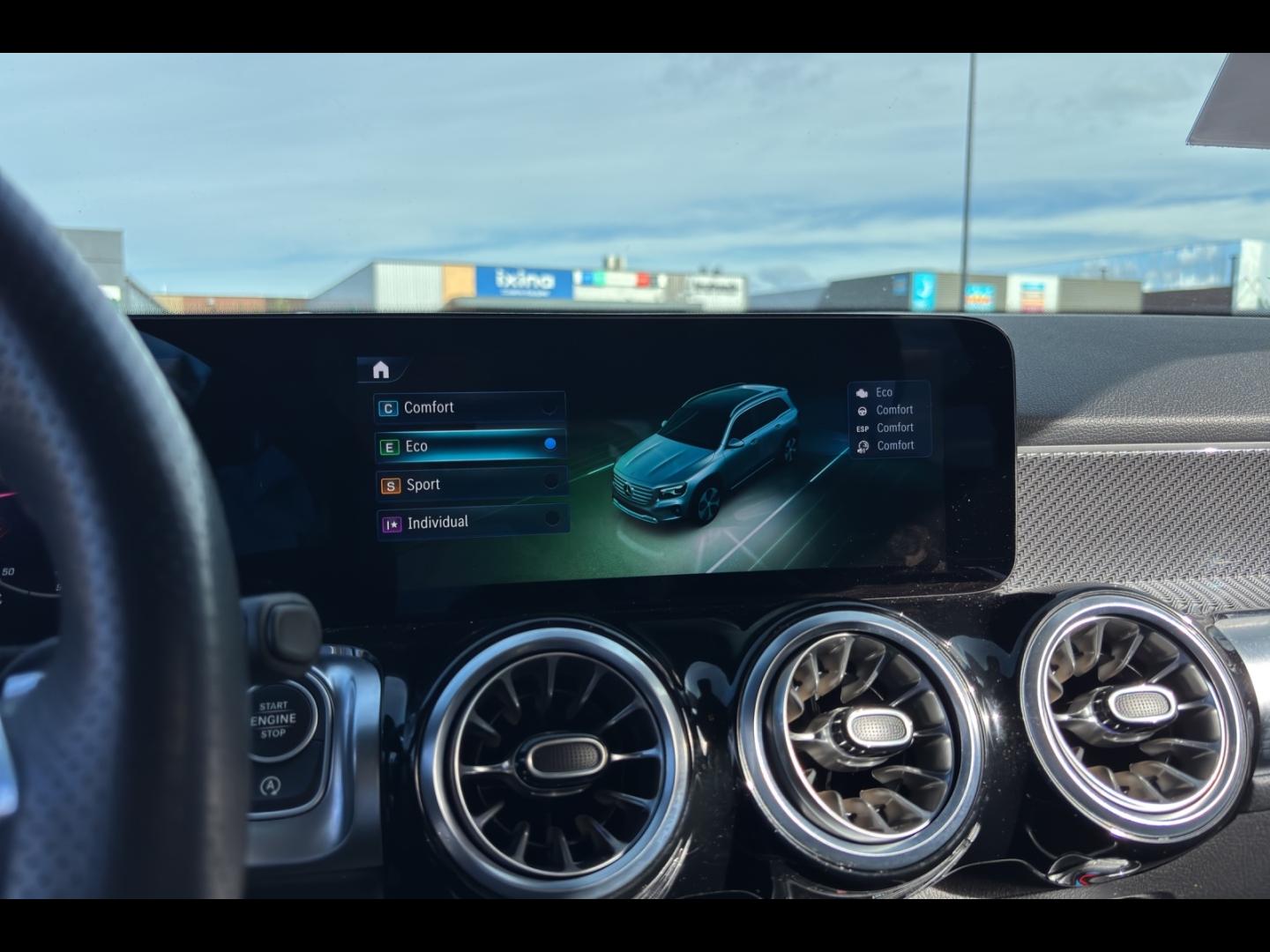 Image MERCEDES-BENZ GLB 200 d 150ch AMG Line 8G-DCT