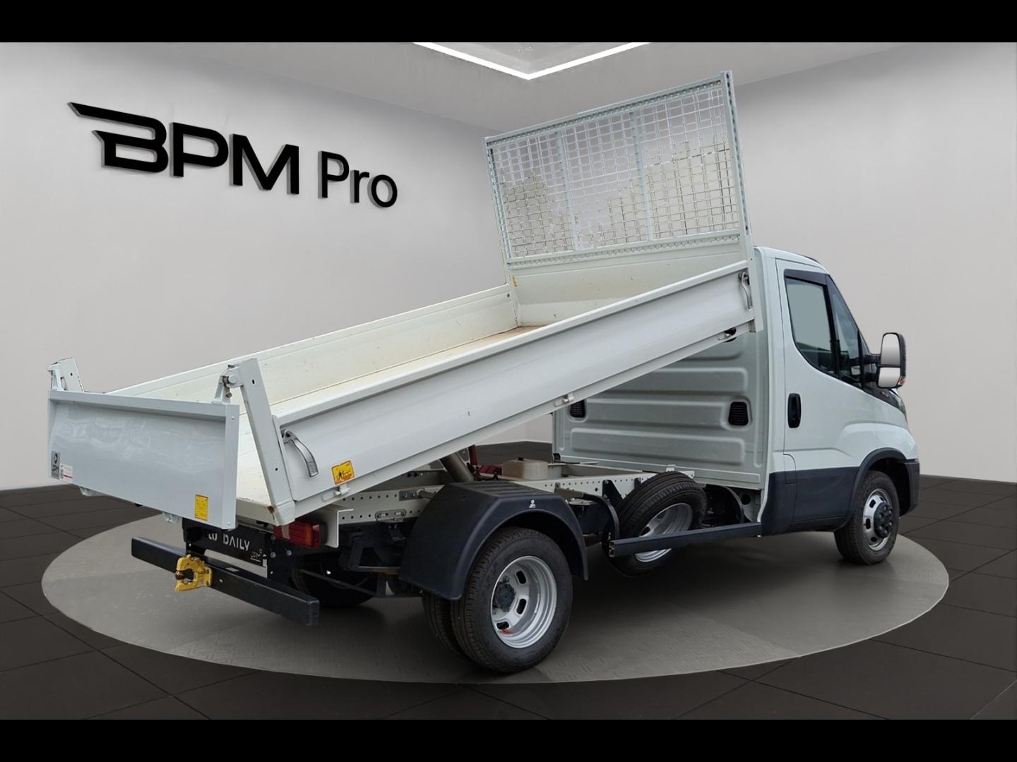 Image IVECO Daily CCb 35C16H empattement 3450 3.0 Tor Benne 3.30 sans coffre