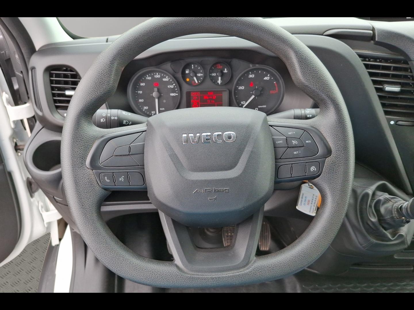 Image IVECO Daily CCb 35C16H empattement 3450 3.0 Tor Benne 3.30 sans coffre