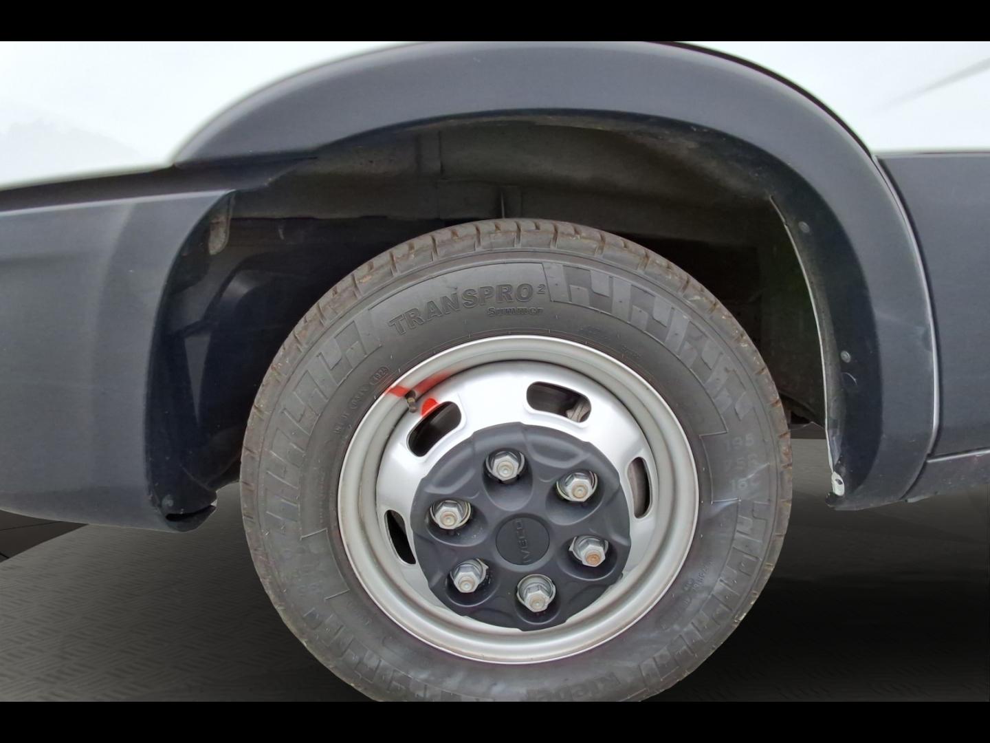Image IVECO Daily CCb 35C16H empattement 3450 3.0 Tor Benne 3.30 sans coffre