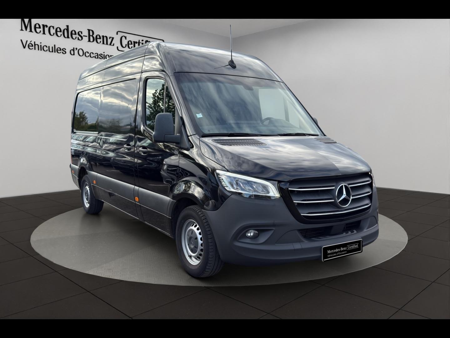 Image MERCEDES-BENZ Sprinter Fg 319 CDI 37 3T5 Pro V6 Propulsion Lourd 7G-Tronic Plus