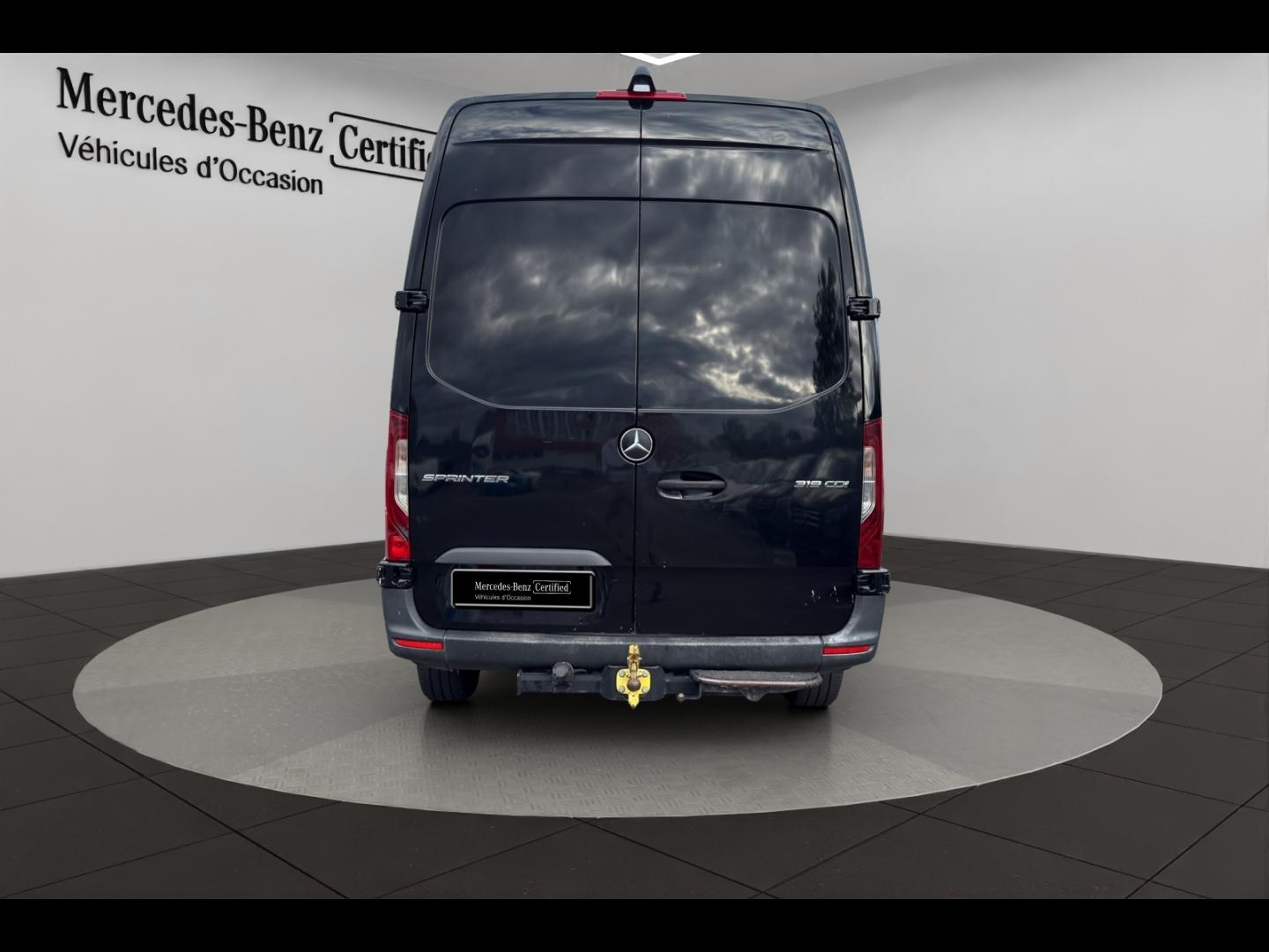 Image MERCEDES-BENZ Sprinter Fg 319 CDI 37 3T5 Pro V6 Propulsion Lourd 7G-Tronic Plus
