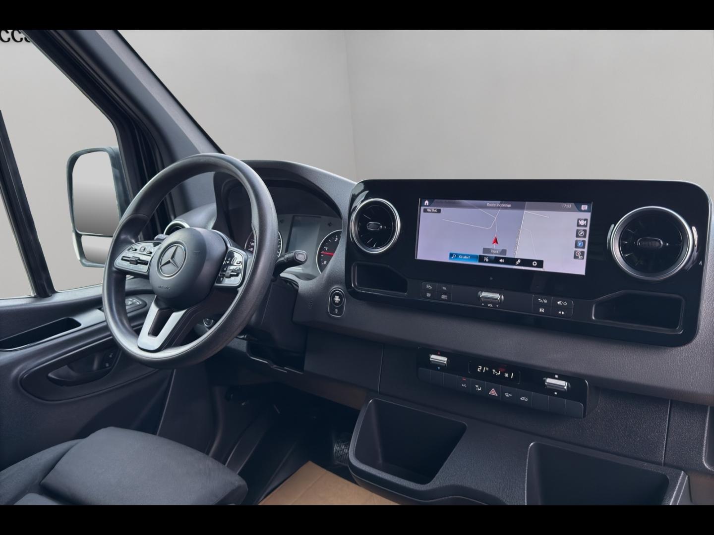 Image MERCEDES-BENZ Sprinter Fg 319 CDI 37 3T5 Pro V6 Propulsion Lourd 7G-Tronic Plus