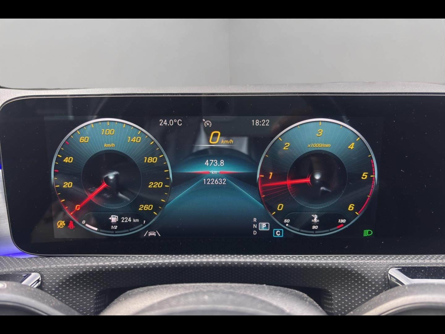 Image MERCEDES-BENZ CLA Shooting Brake 220 d 190ch AMG Line 8G-DCT