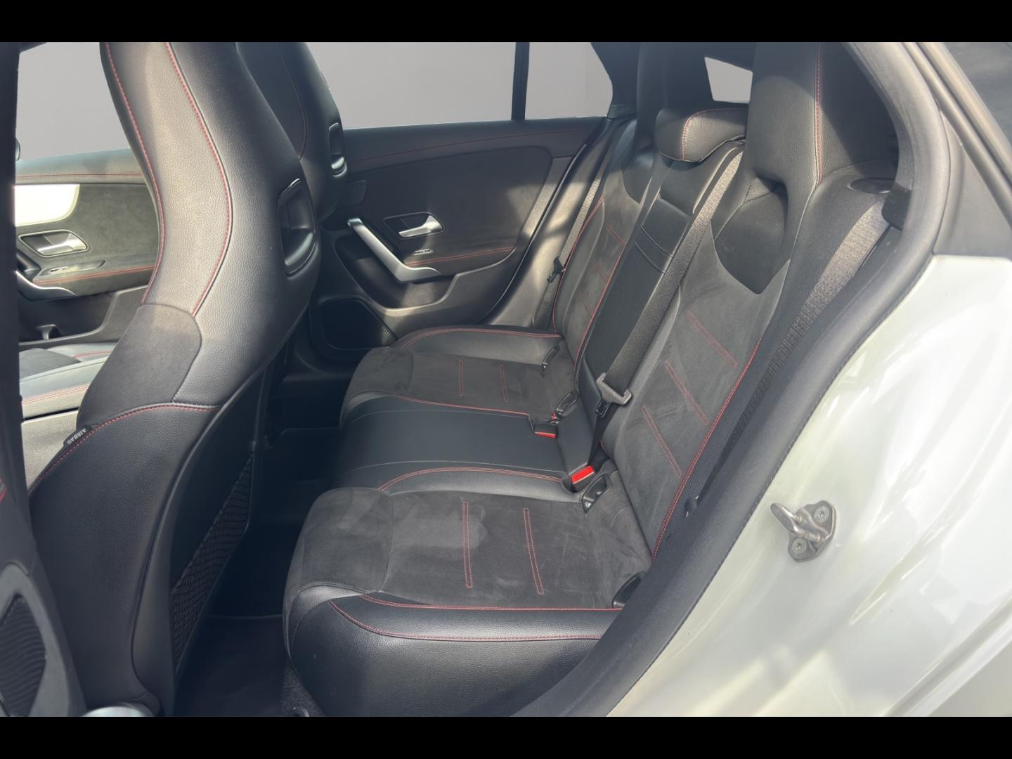Image MERCEDES-BENZ CLA Shooting Brake 220 d 190ch AMG Line 8G-DCT