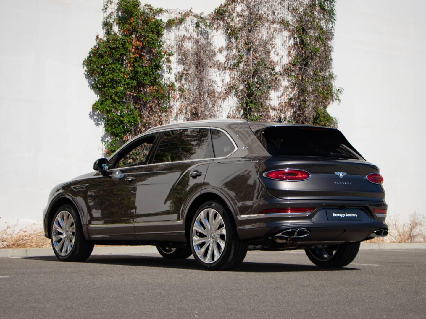 Image BENTLEY BENTAYGA EWB Artenara V8 4.0 550ch