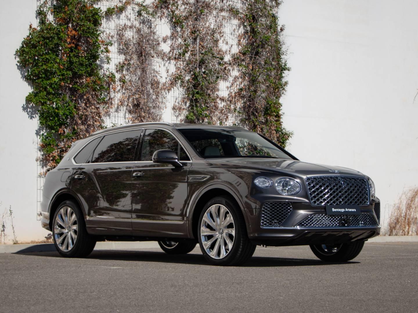 Image BENTLEY BENTAYGA EWB Artenara V8 4.0 550ch
