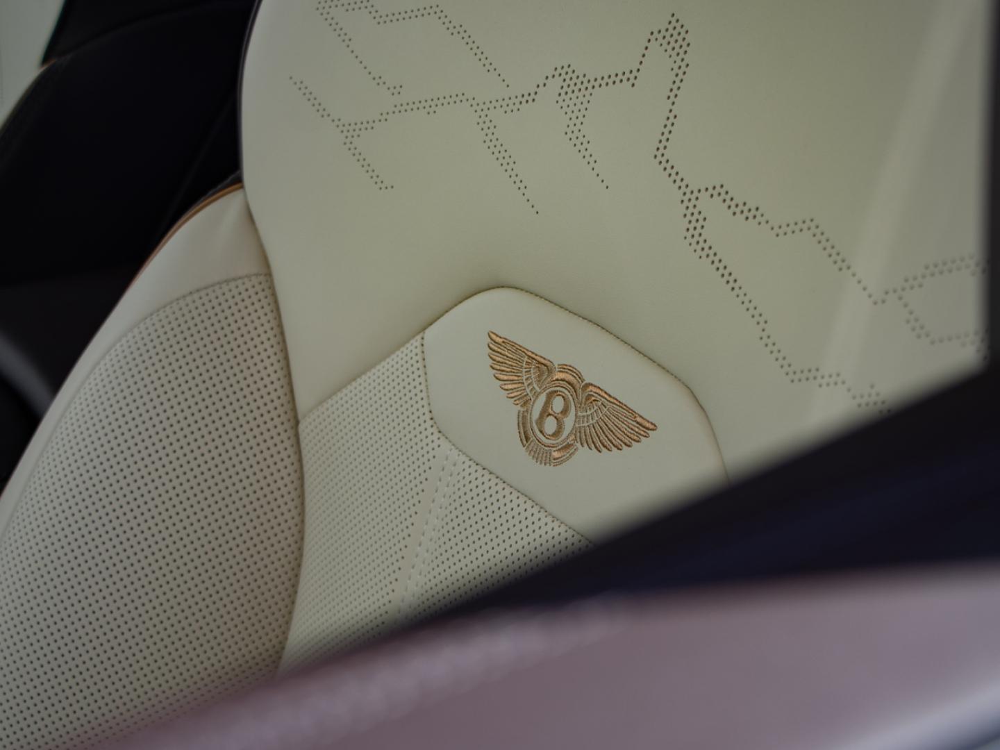 Image BENTLEY BENTAYGA EWB Artenara V8 4.0 550ch