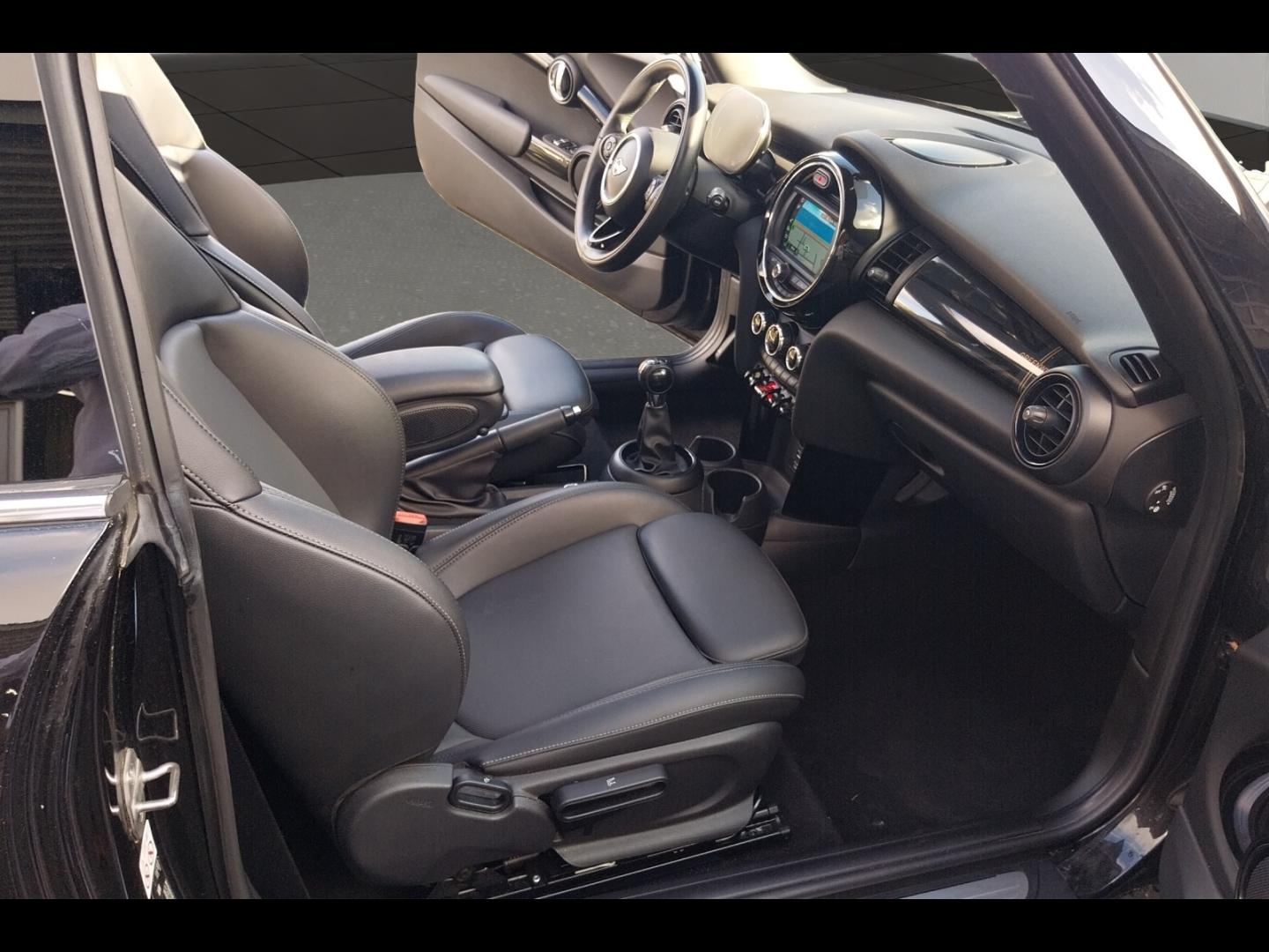 Image MINI Mini Cooper S 192ch Edition Greenwich 139g