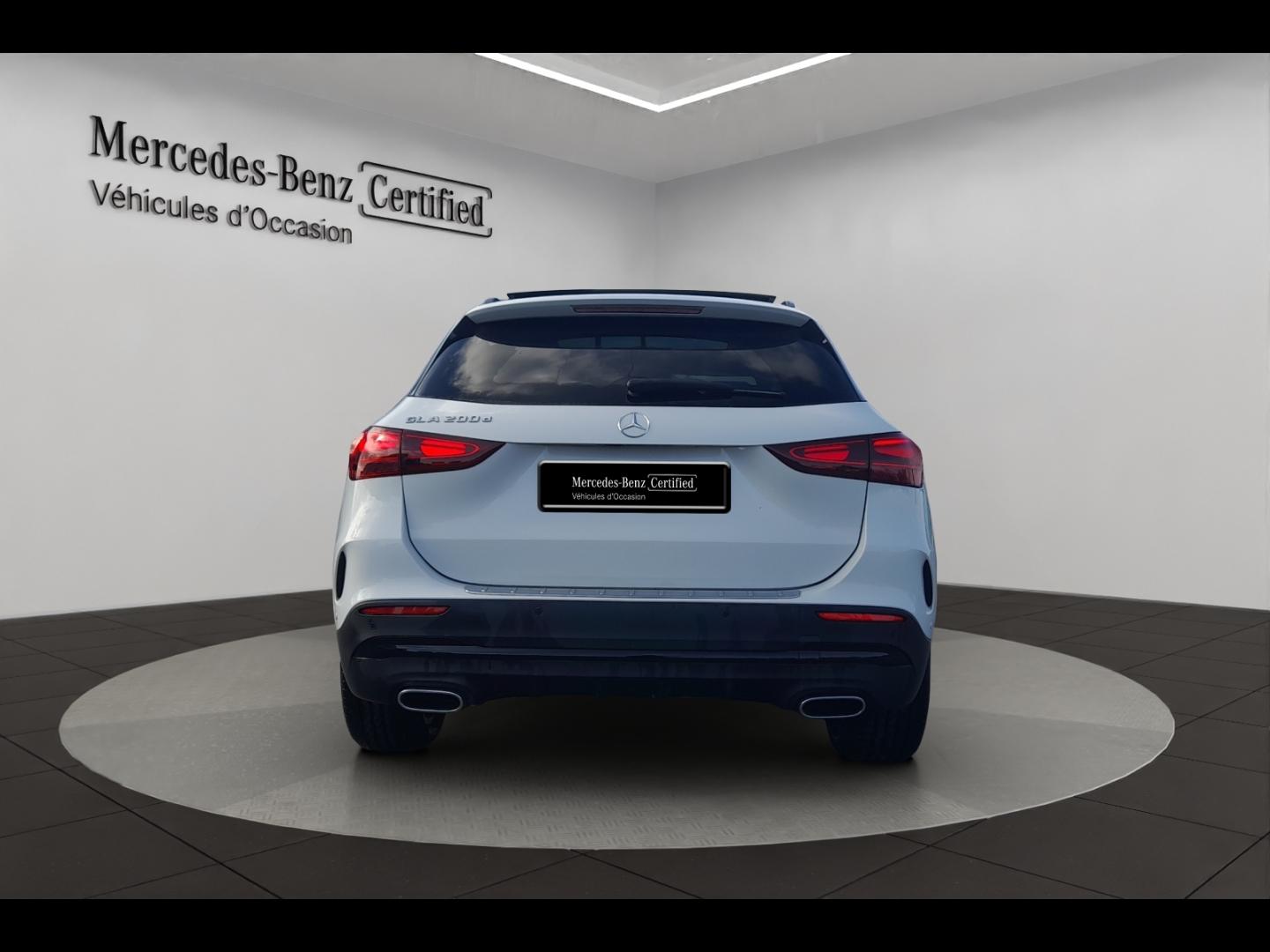 Image MERCEDES-BENZ GLA 200 d 150ch AMG Line 8G-DCT