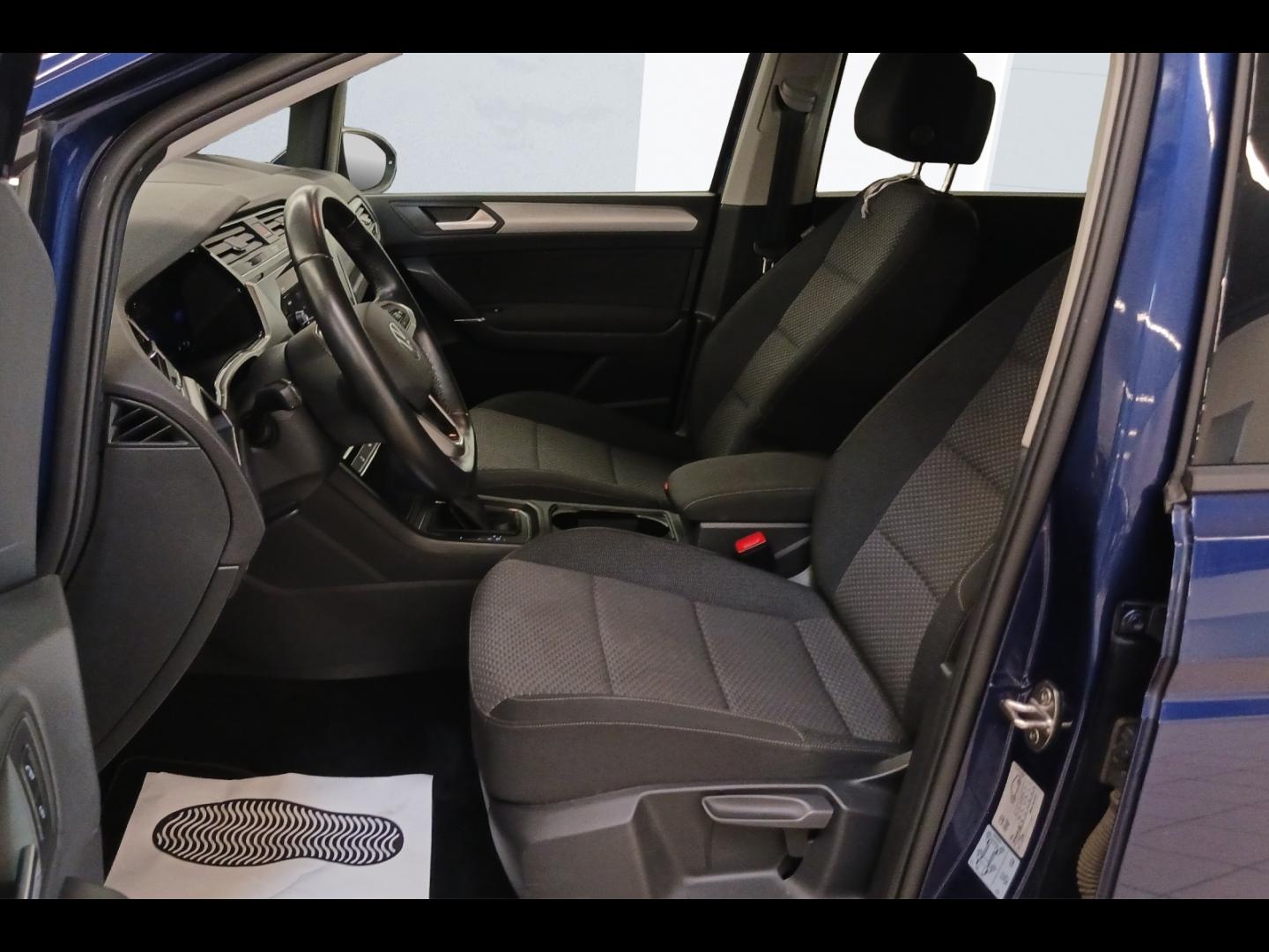 Image VOLKSWAGEN Touran 2.0 TDI 150ch Life Plus DSG7 5 places