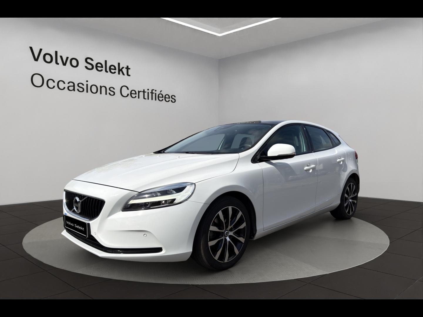 Photo VOLVO V40 T2 122ch Edition