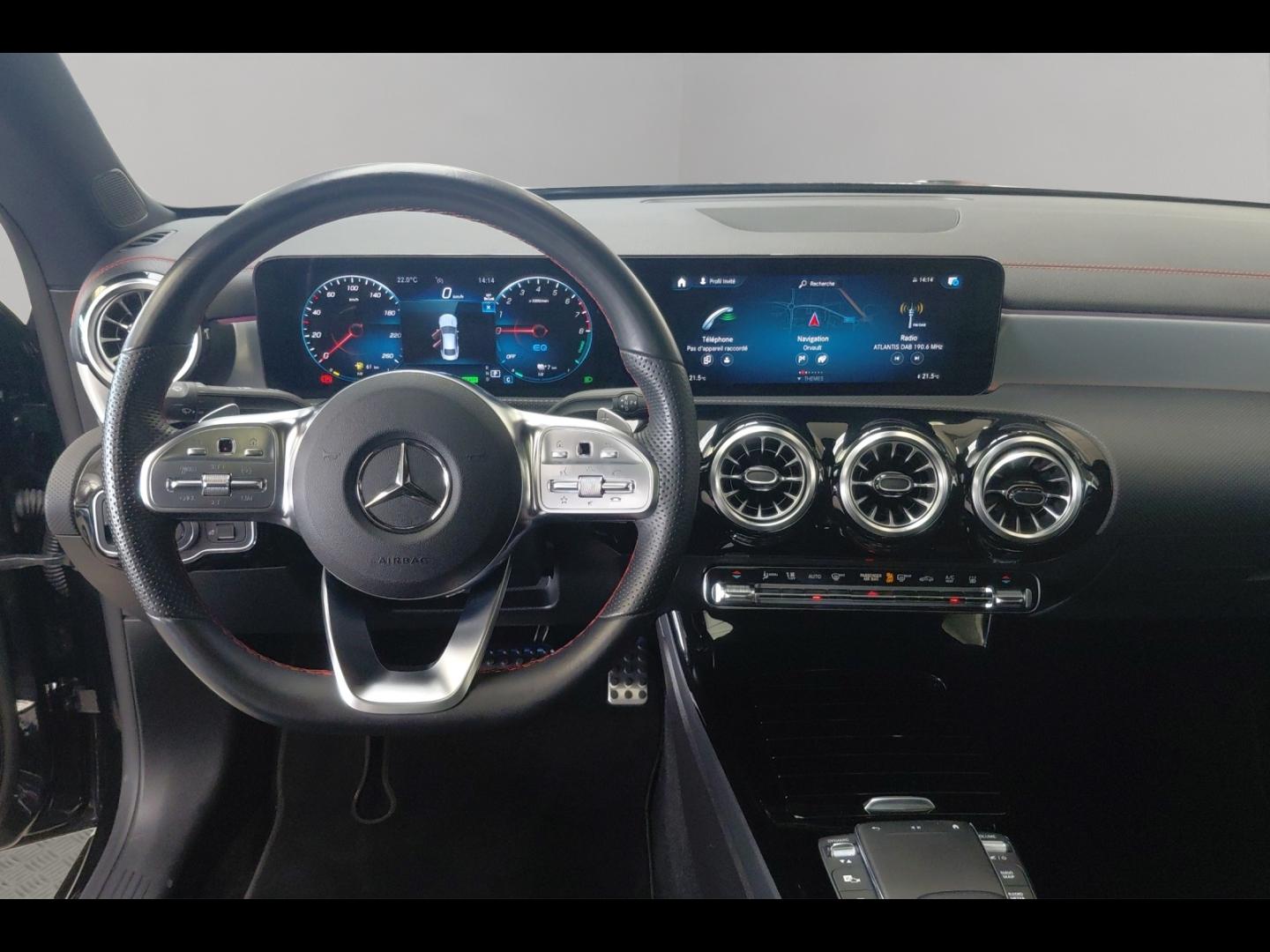 Image MERCEDES-BENZ CLA 250 e 160+102ch AMG Line 8G-DCT