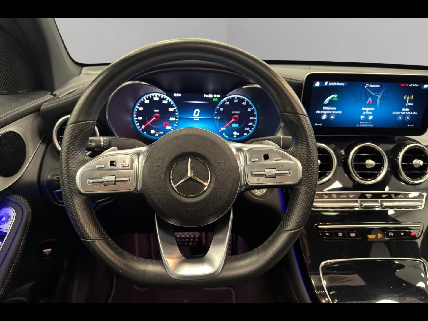 Image MERCEDES-BENZ GLC Coupé 300 de 194+122ch AMG Line 4Matic 9G-Tronic