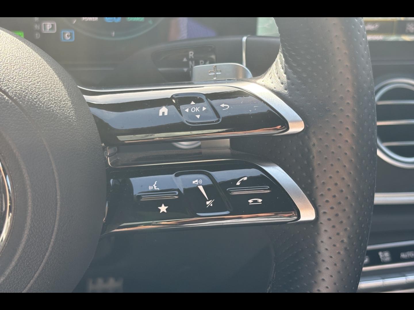 Image MERCEDES-BENZ Classe E Break 220 d 200+20ch AMG Line 9G-Tronic