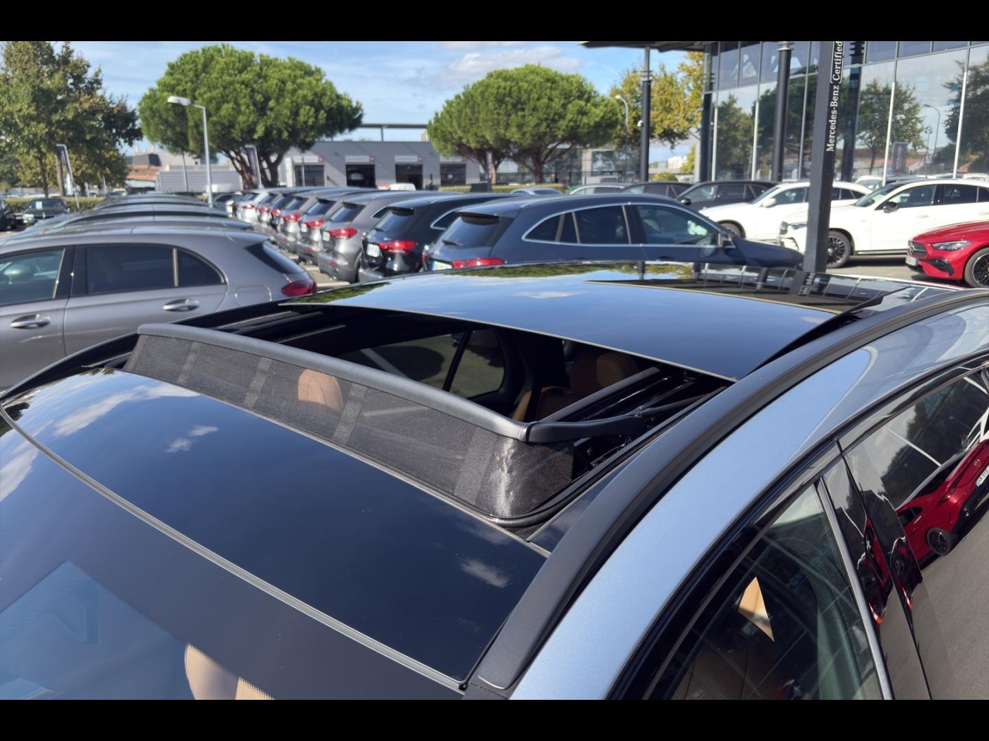 Image MERCEDES-BENZ Classe E Break 300 e 204+129ch AMG Line 9G-Tronic