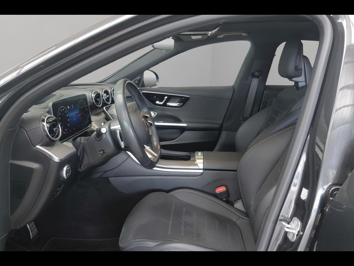 Image MERCEDES-BENZ Classe C 220 d 197ch AMG Line