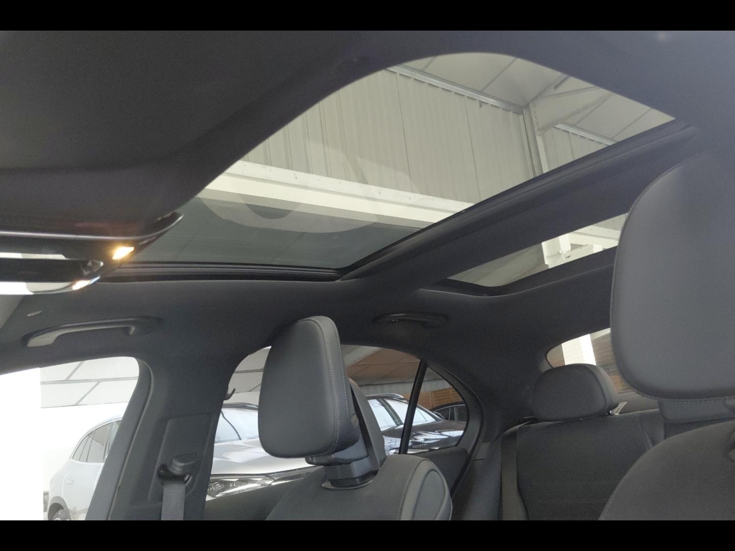 Image MERCEDES-BENZ Classe C 220 d 197ch AMG Line
