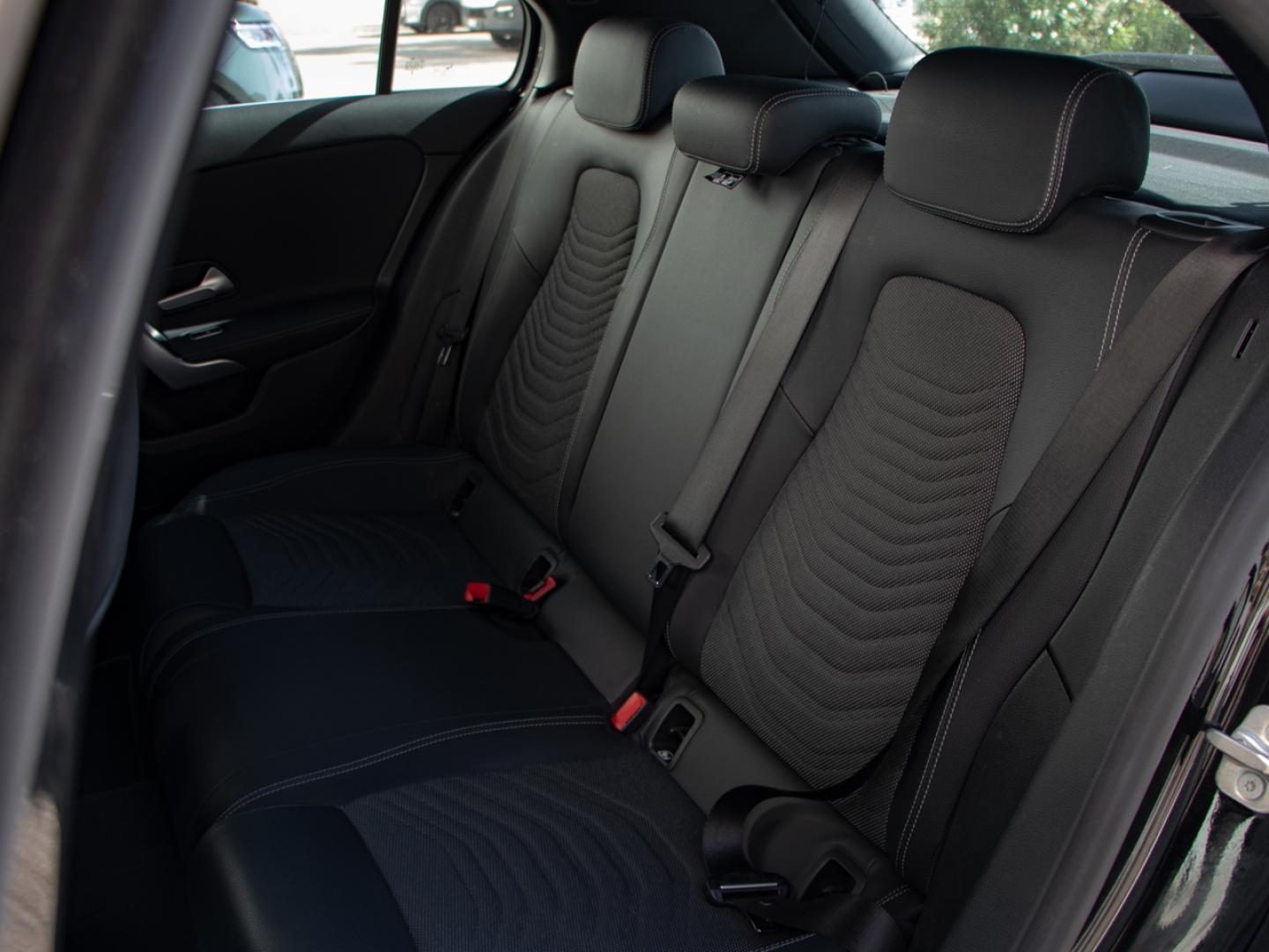 Image MERCEDES-BENZ Classe A 250 e 163+109ch Business Line 8G-DCT