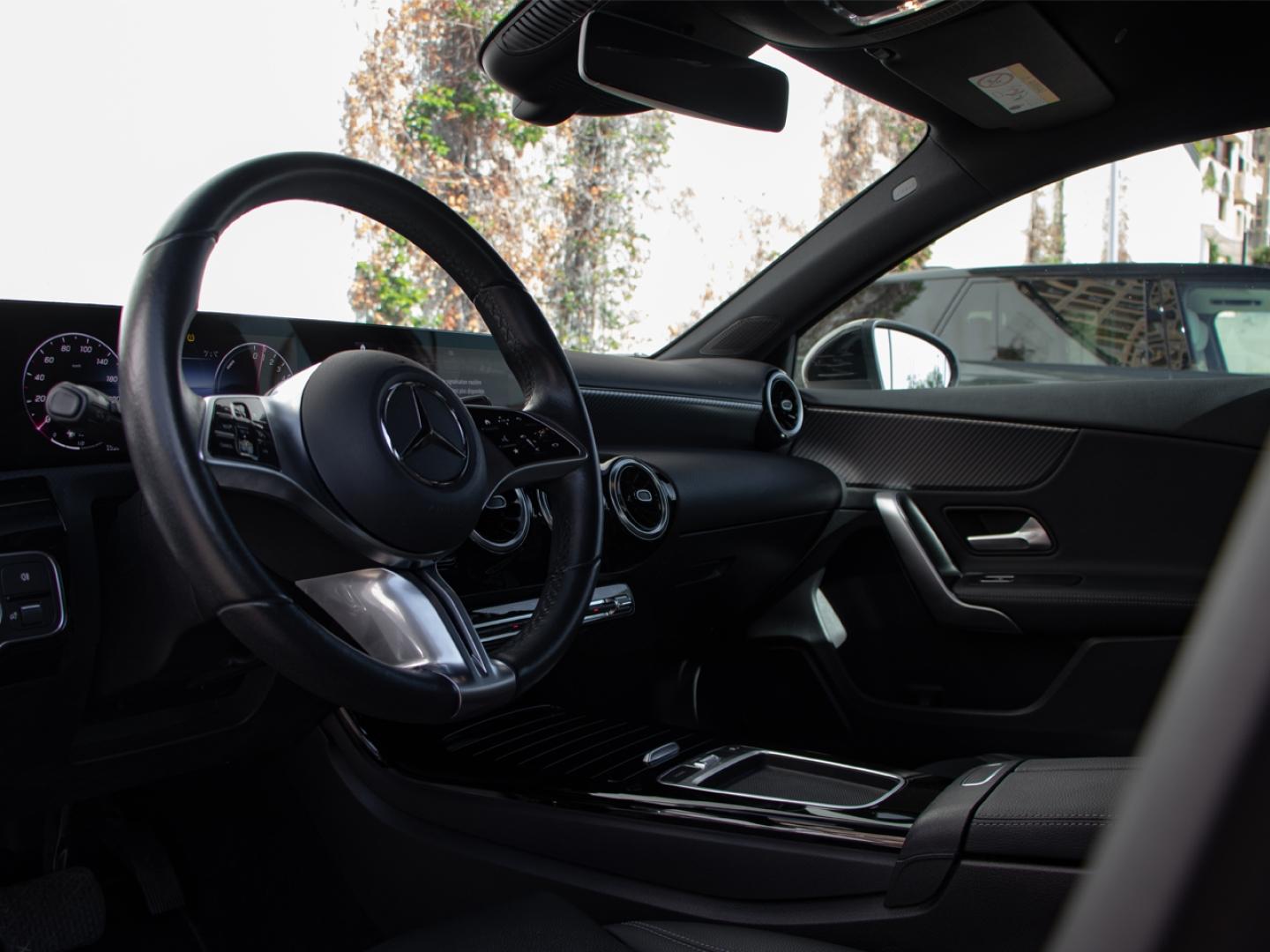 Image MERCEDES-BENZ Classe A 250 e 163+109ch Business Line 8G-DCT