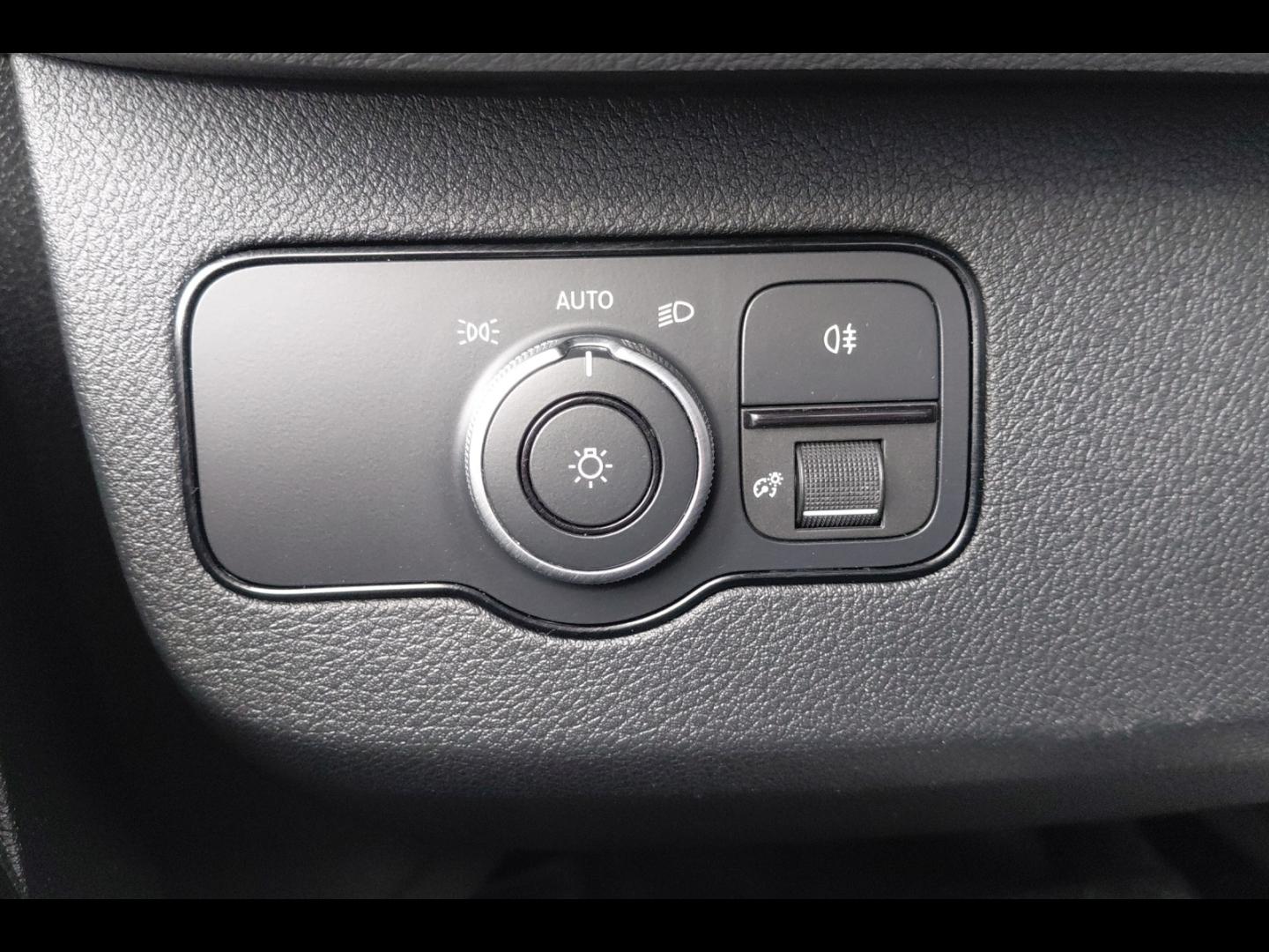 Image MERCEDES-BENZ Sprinter Fg 314 CDI 37 3T5 Pro Propulsion Lourd 7G-Tronic Plus
