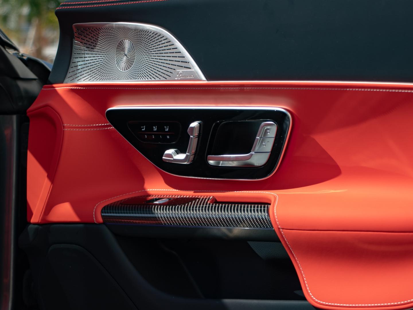 Image MERCEDES-BENZ Classe SL 63 AMG 585ch 4Matic+ 9G Speedshift MCT AMG