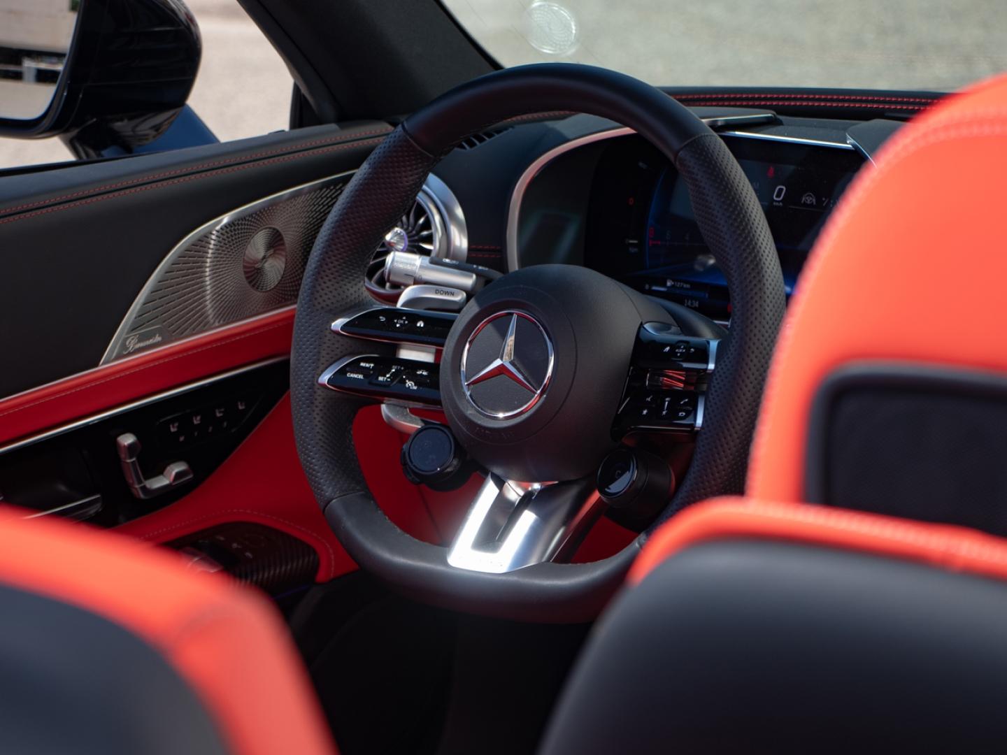 Image MERCEDES-BENZ Classe SL 63 AMG 585ch 4Matic+ 9G Speedshift MCT AMG