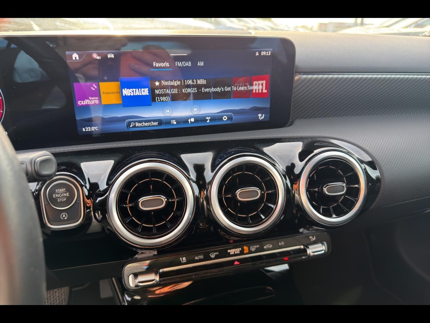 Image MERCEDES-BENZ Classe A 180 d 116ch Progressive Line 8G-DCT