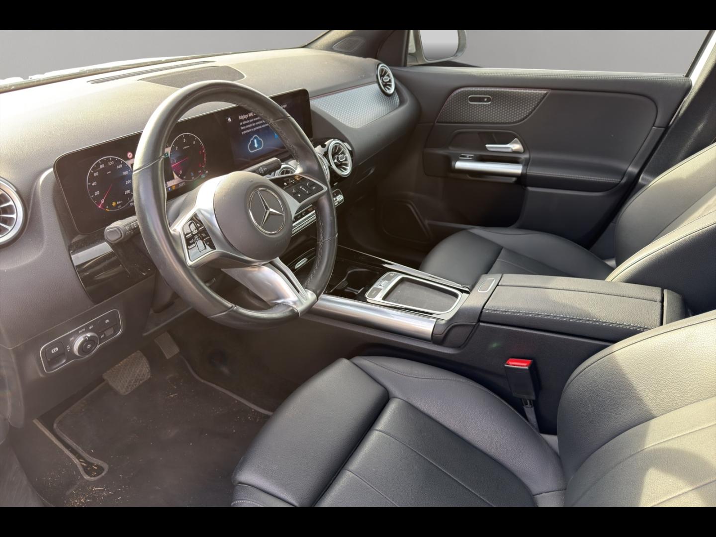 Image MERCEDES-BENZ GLA 200 d 150ch Business Line 8G-DCT