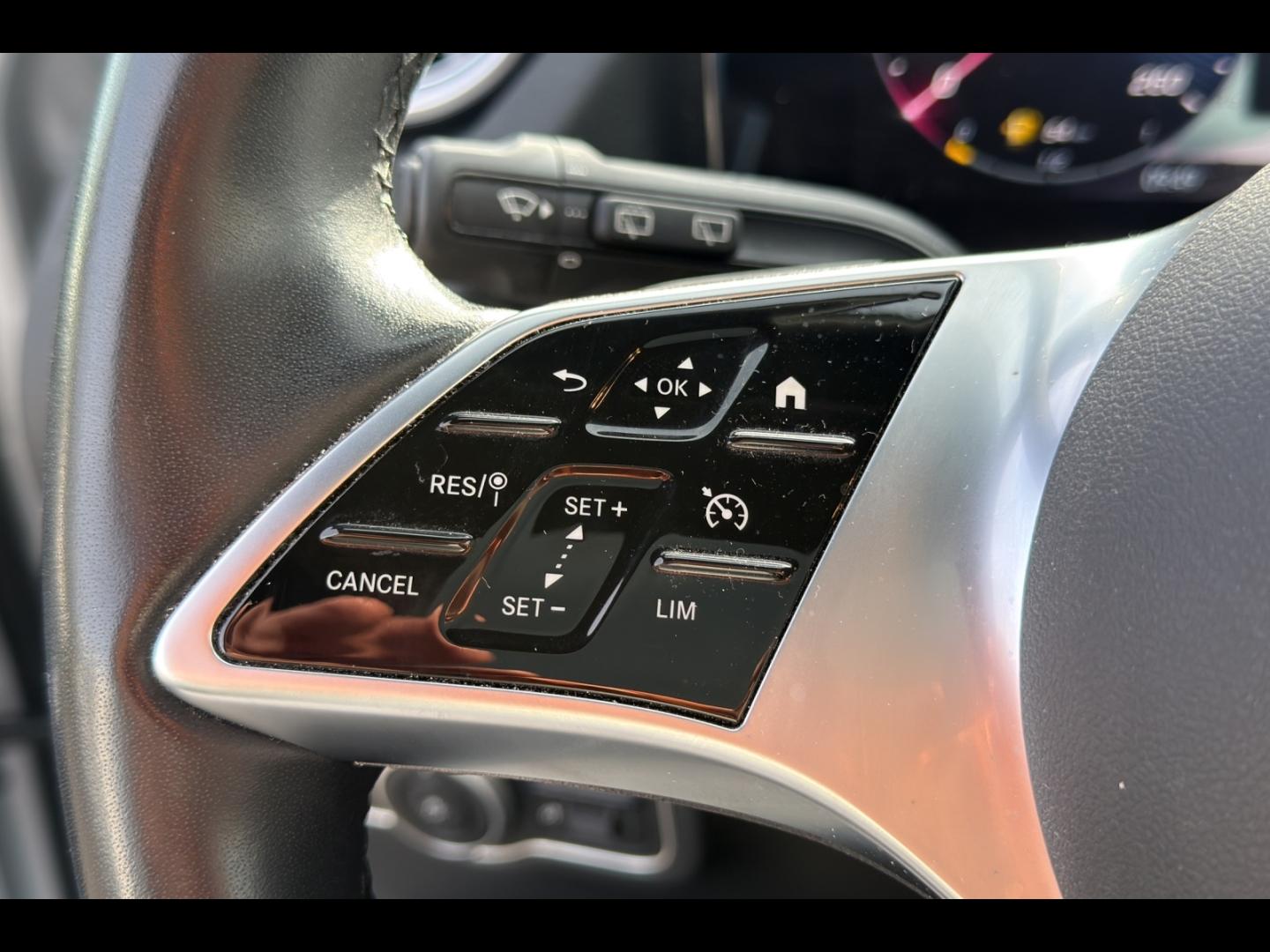 Image MERCEDES-BENZ GLA 200 d 150ch Business Line 8G-DCT