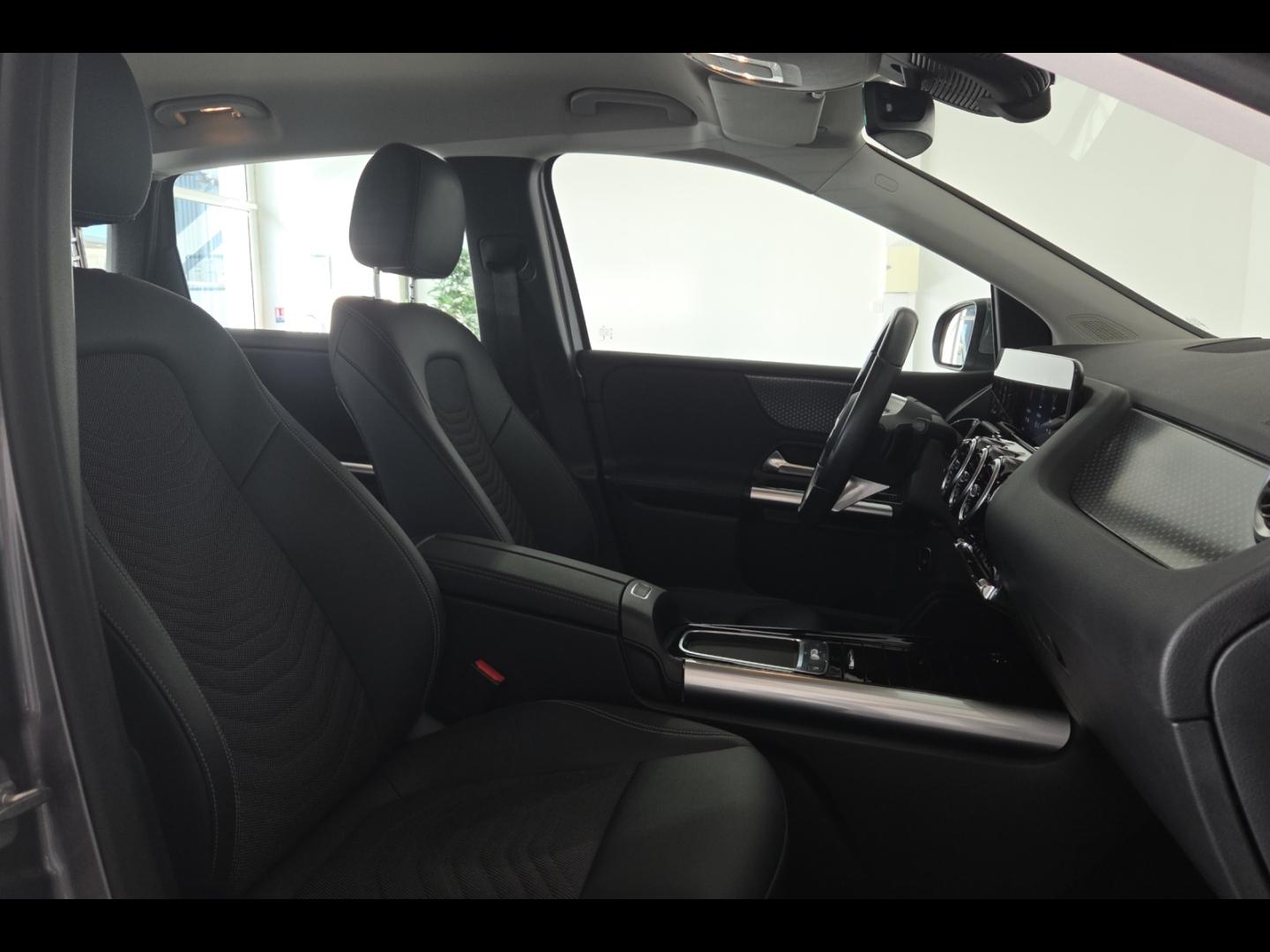 Image MERCEDES-BENZ Classe B 180d 116ch Business Line 8G-DCT