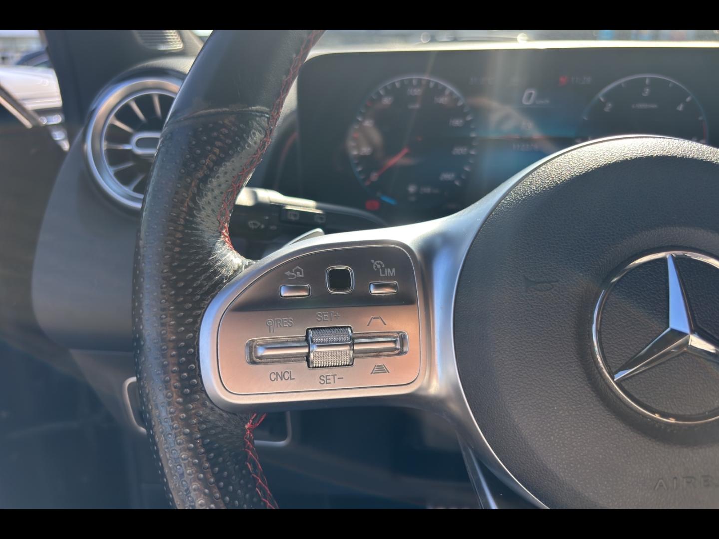 Image MERCEDES-BENZ GLB 200d 150ch AMG Line 8G DCT