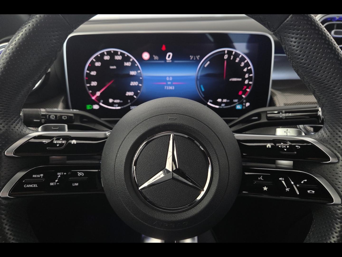 Image MERCEDES-BENZ GLC 300 e Hybrid 313ch AMG Line 4Matic 9G-Tronic