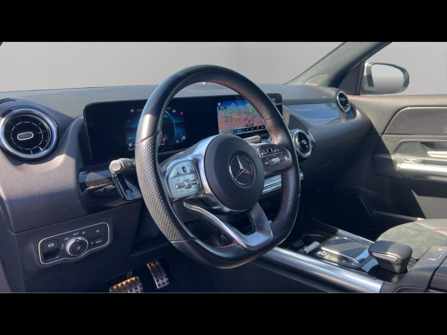 Image MERCEDES-BENZ GLA 200 d 150ch AMG Line 8G-DCT