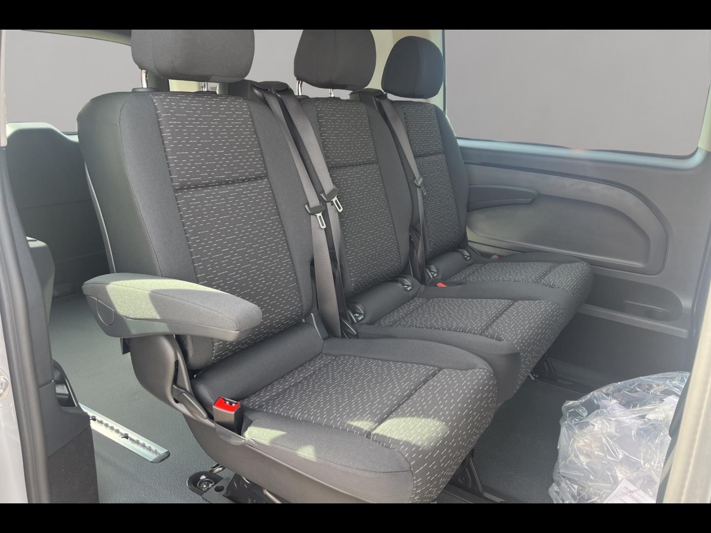 Image MERCEDES-BENZ Vito Fg 119 CDI Mixto Long Select Propulsion 9G-Tronic