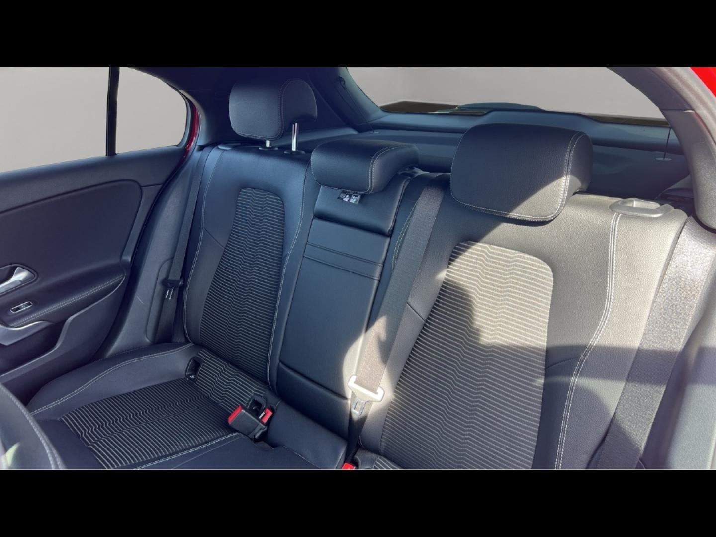 Image MERCEDES-BENZ Classe A 200 163ch AMG Line 7G-DCT