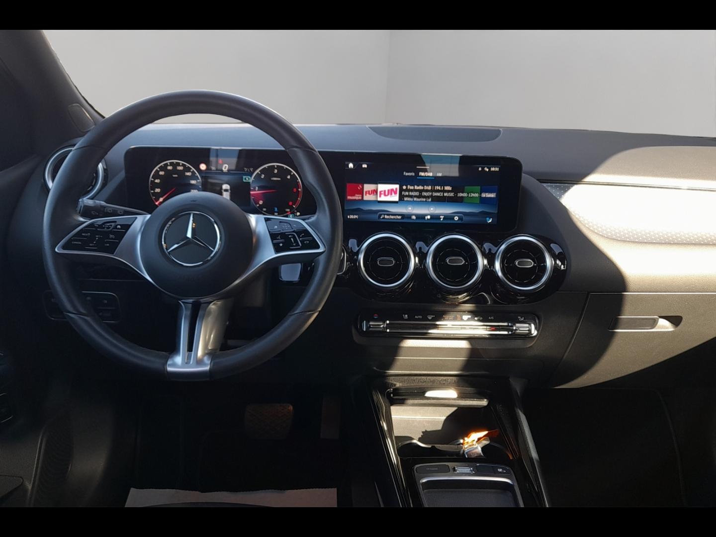 Image MERCEDES-BENZ Classe B 180d 116ch Progressive Line 8G-DCT