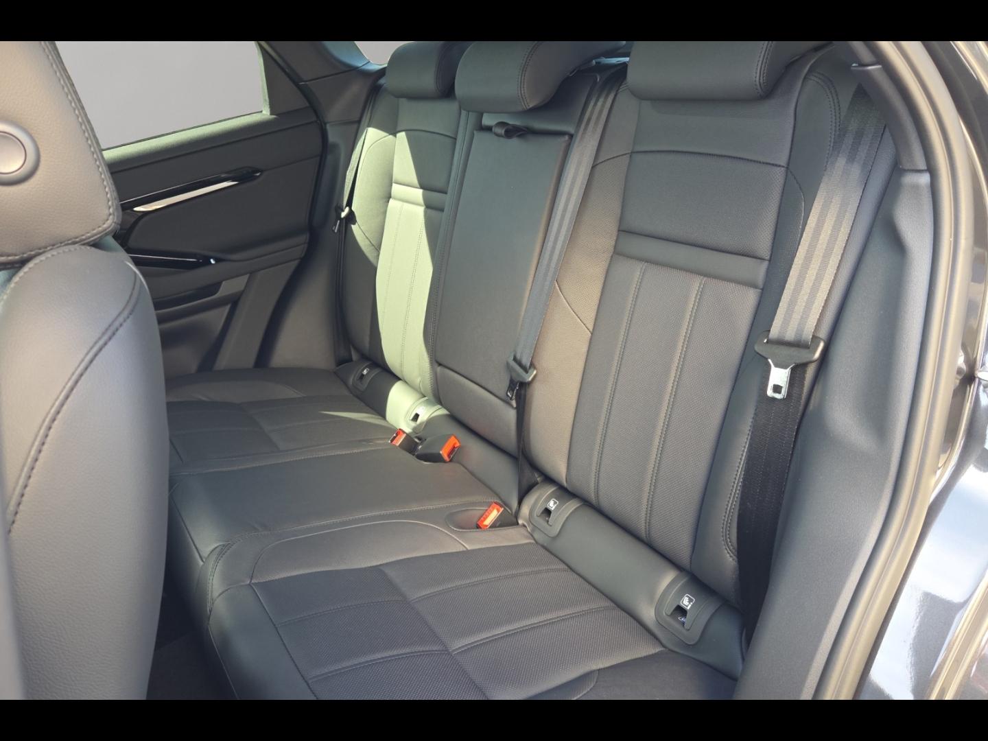 Image LAND-ROVER Range Rover Evoque 1.5 P270e PHEV 269ch Dynamic SE
