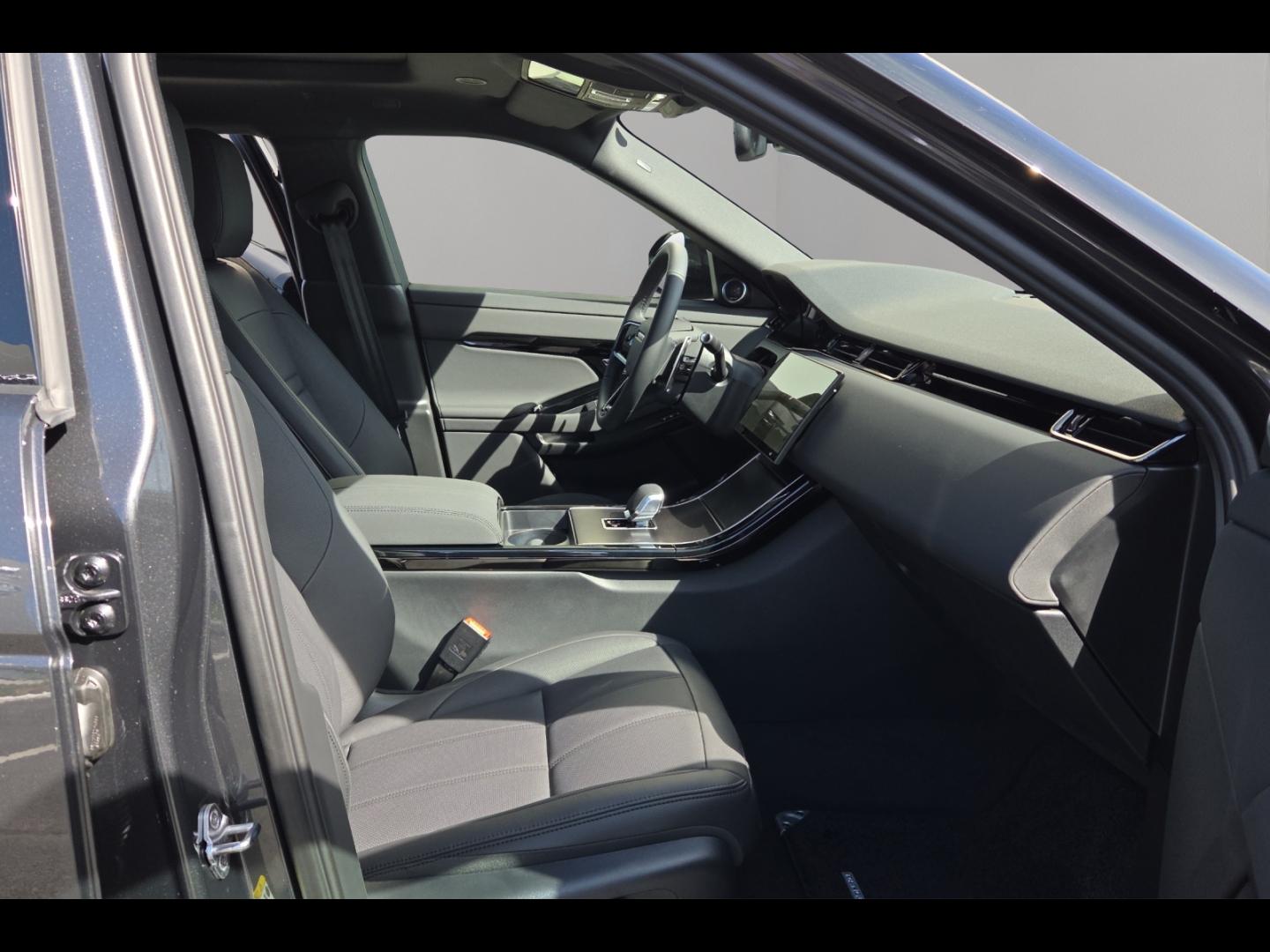 Image LAND-ROVER Range Rover Evoque 1.5 P270e PHEV 269ch Dynamic SE