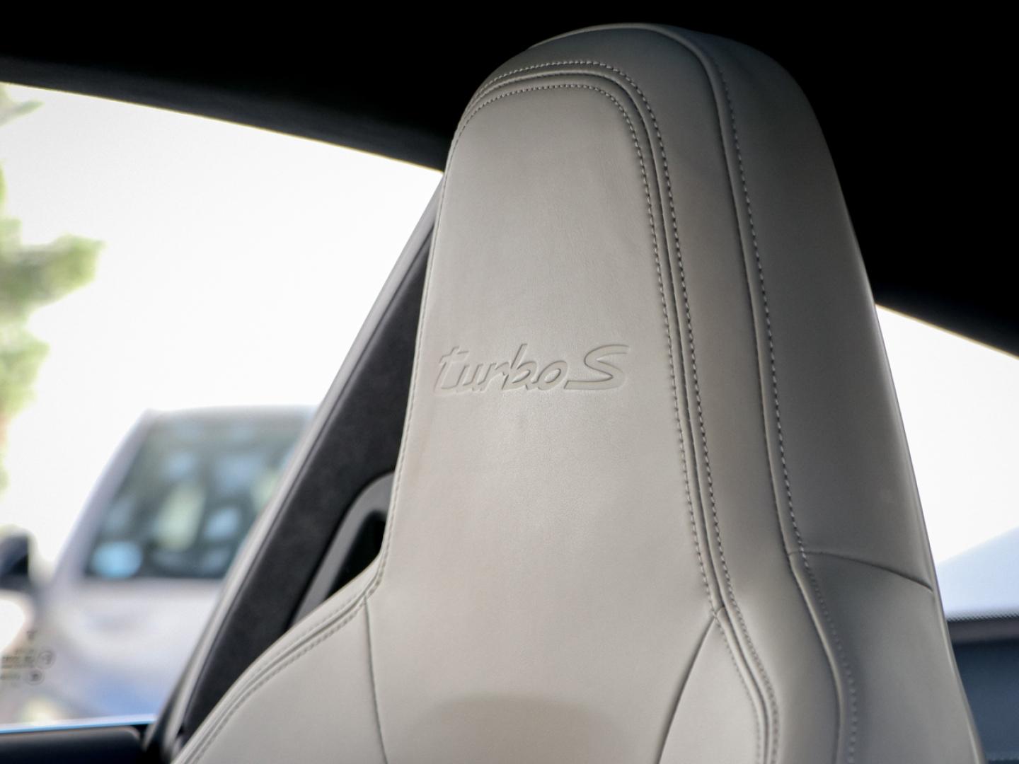 Image PORSCHE 911 Coupe 3.7 650ch Turbo S PDK