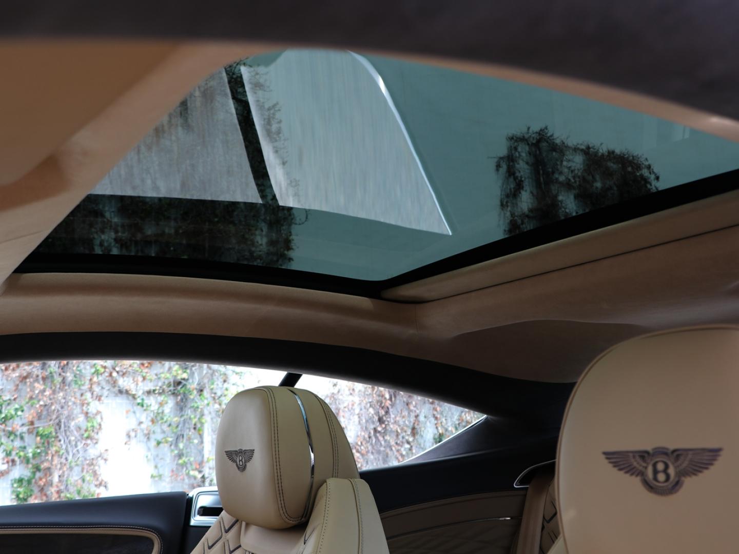 Image BENTLEY CONTINENTAL GT Azure V8 4.0 Hybrid 680ch